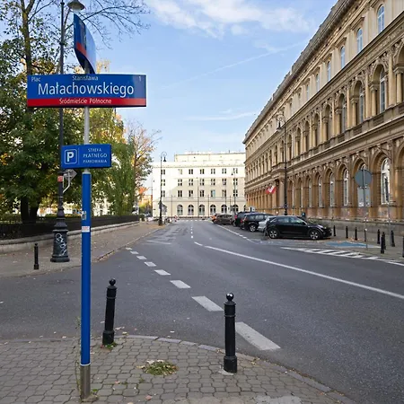 - Great Location- Stays-kredytowa Варшава